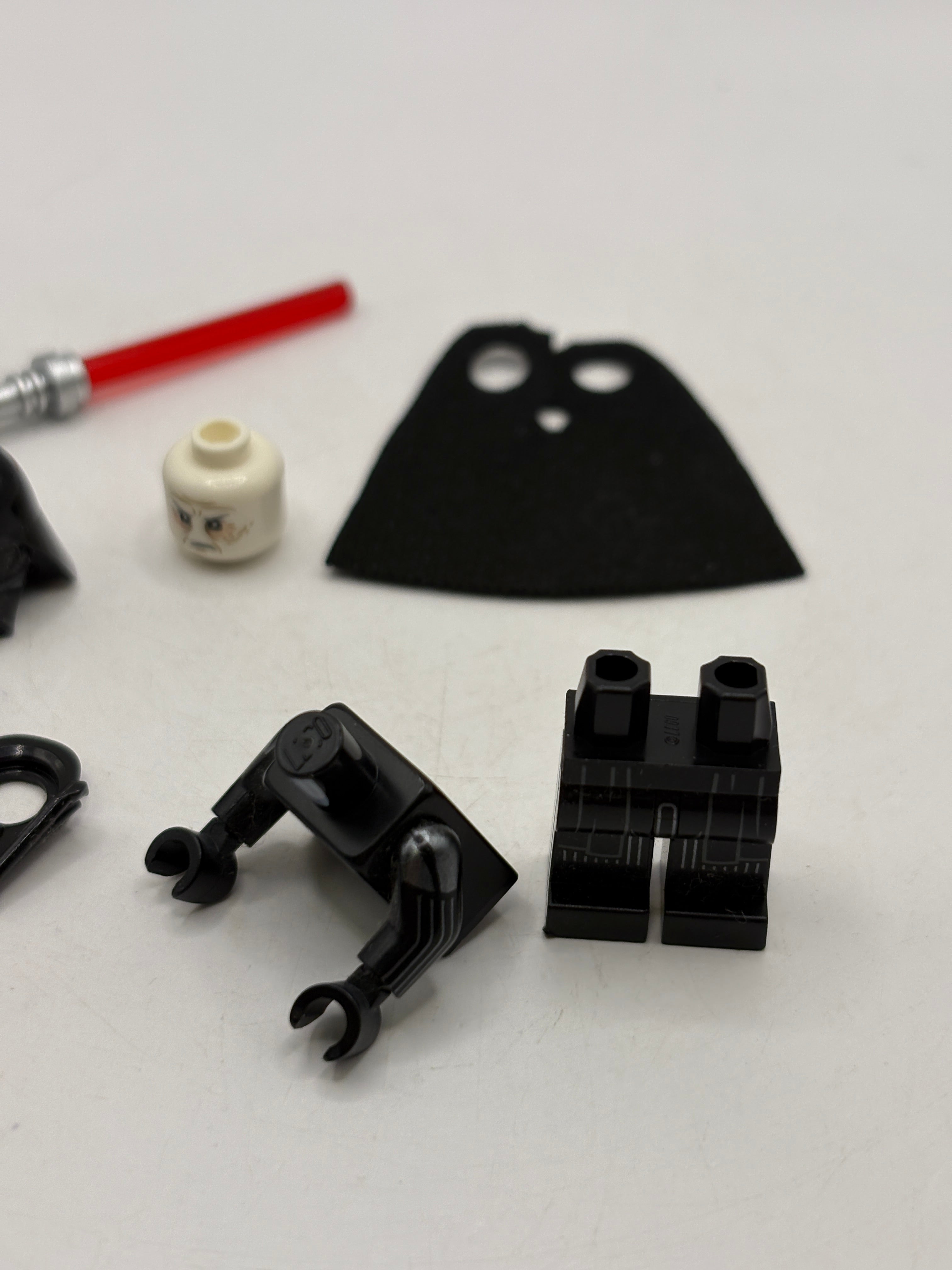 LEGO Star Wars Darth Vader Minifigure Printed Arms Frown sw1249, photo 7